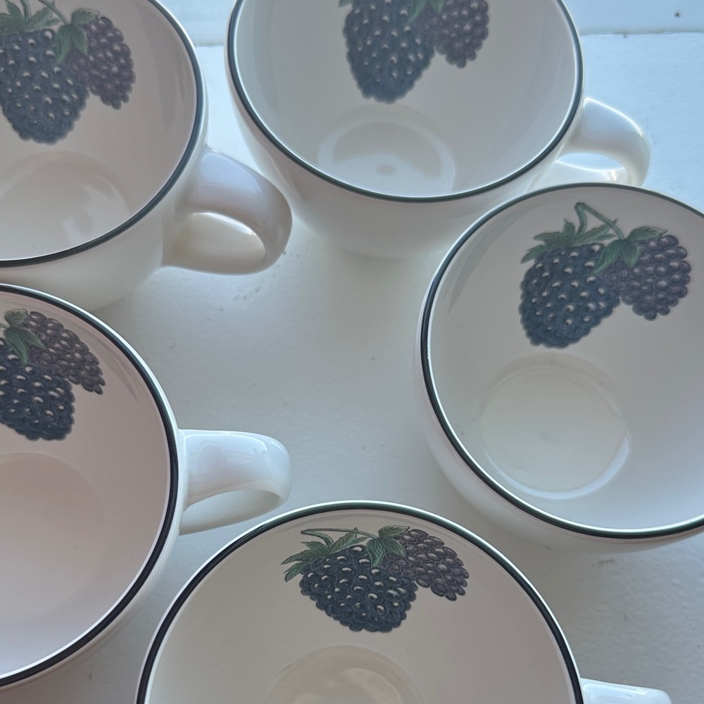 Pfaltzgraff White Mugs with Blueberry/Blackberry Design - Picture 7 of 8